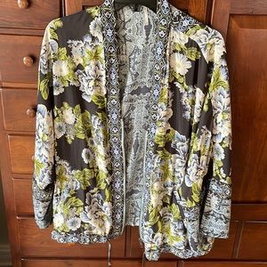 Zip up kimono jacket